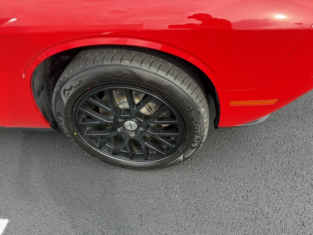 Used 2019 Dodge Challenger SXT w/ Plus Package AWD/4WD image 10