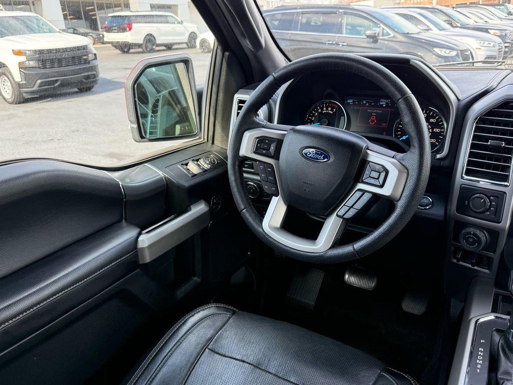 Used 2016 Ford F150 Lariat image 11