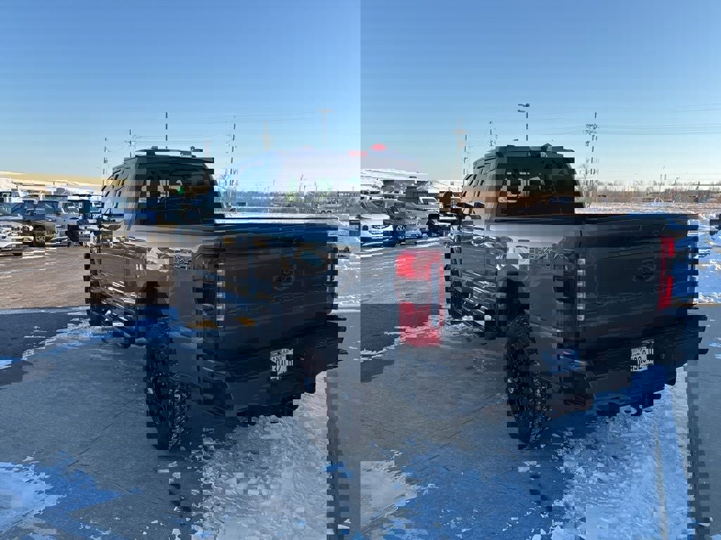 Used 2024 Ford F250 Lariat w/ Black Appearance Package image 3