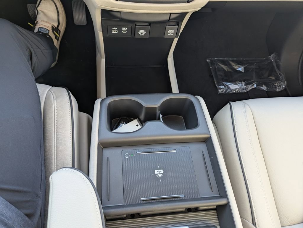 New 2026 Honda Odyssey Touring image 22