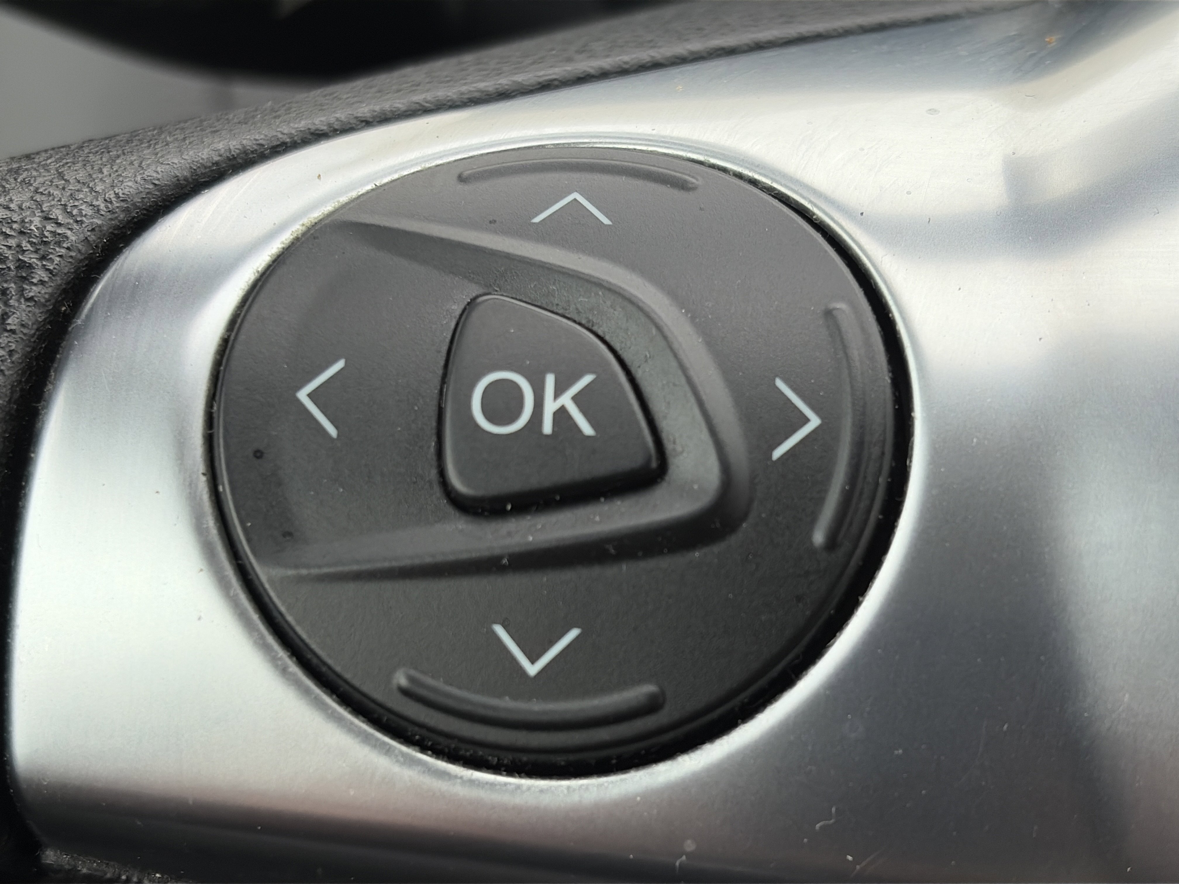 Used 2012 Ford Focus SE image 17