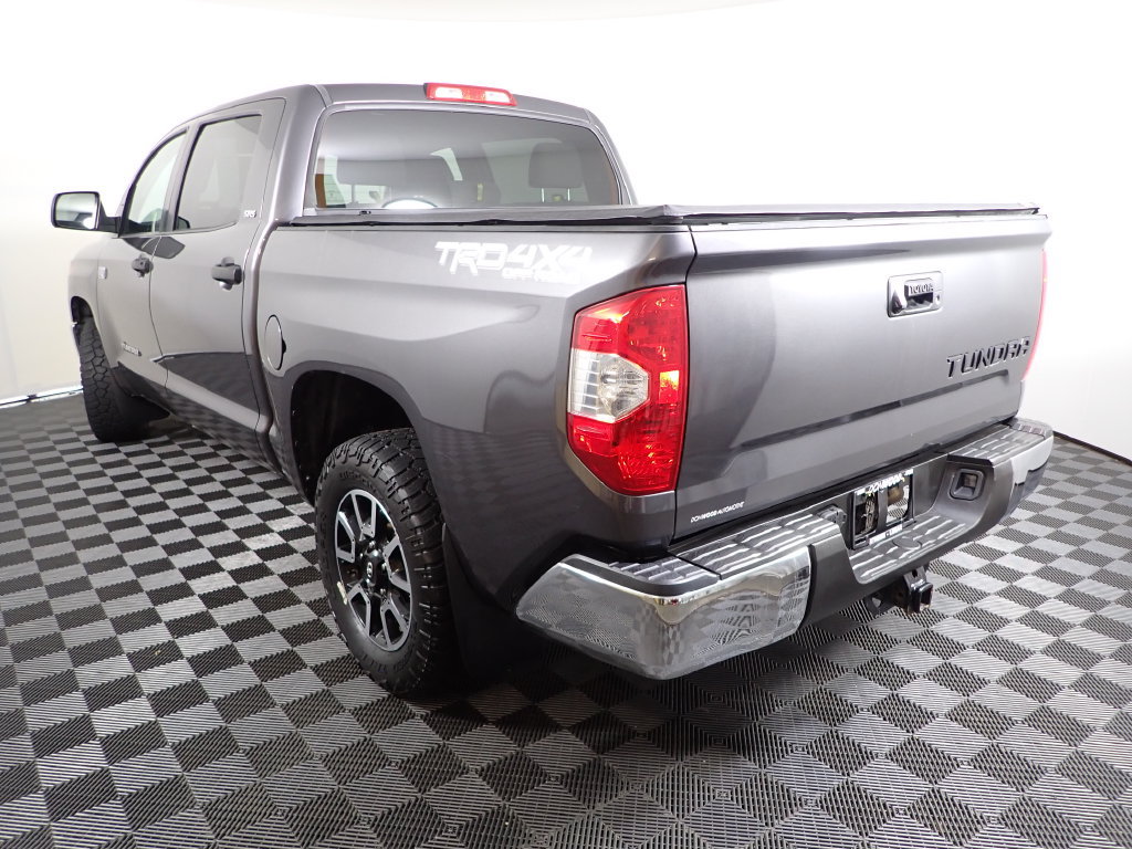 Used 2018 Toyota Tundra SR5 w/ TRD Off Road Package AWD/4WD image 12
