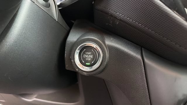 Used 2023 Chevrolet TrailBlazer LT w/ Convenience Package AWD/4WD image 28