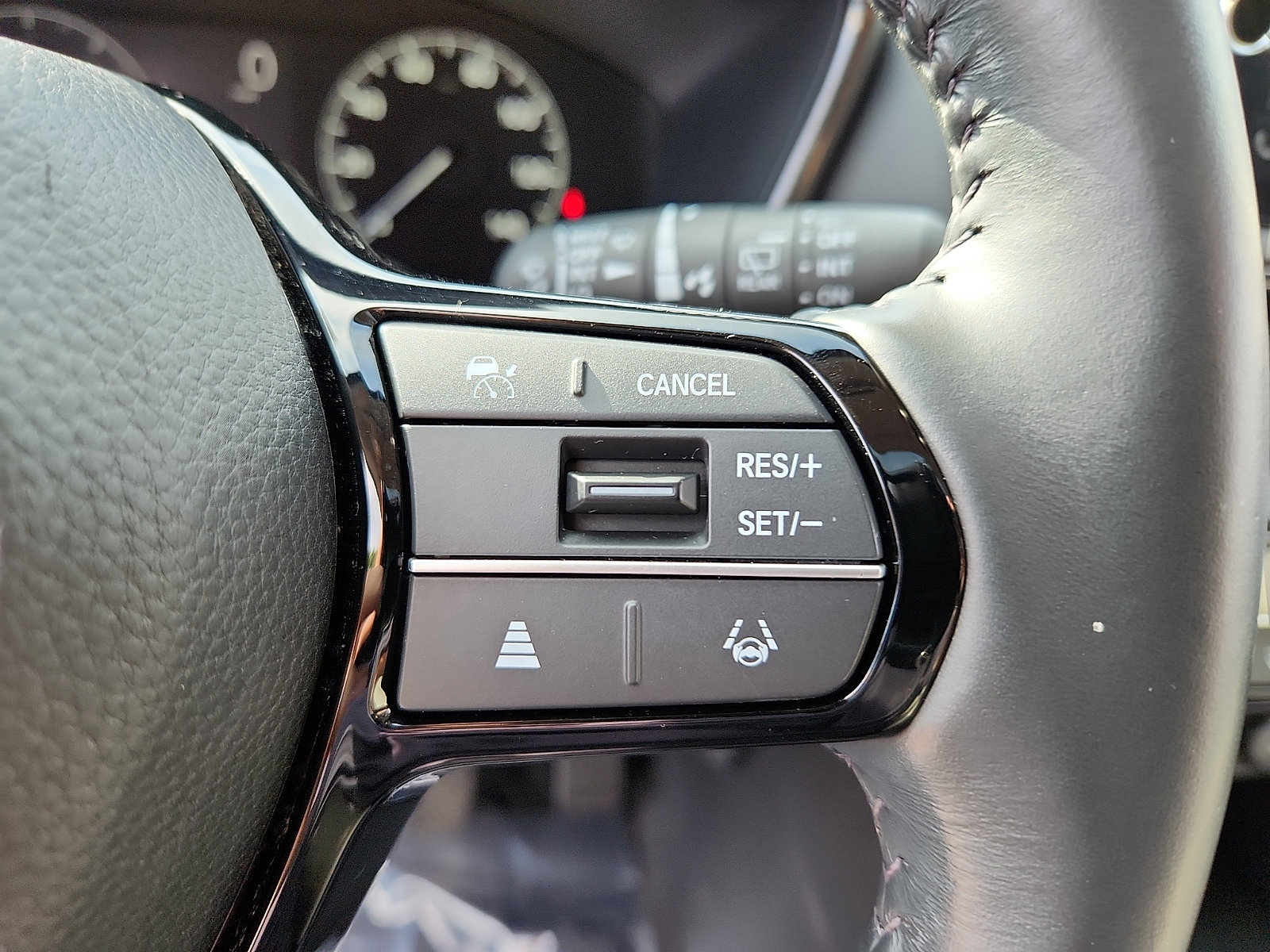 Used 2023 Honda CR-V EX-L image 23