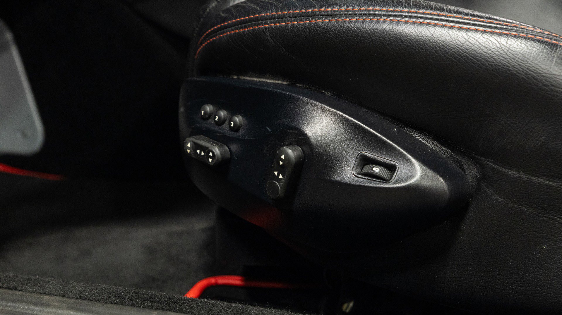Used 2018 Maserati GranTurismo MC image 46
