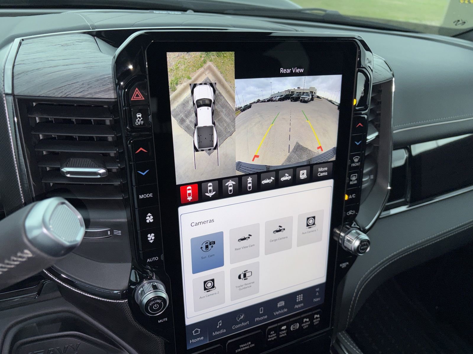 New 2026 RAM 3500 Limited image 25