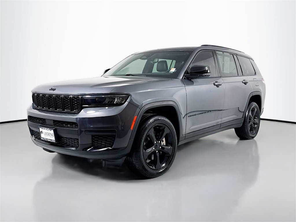 Used 2021 Jeep Grand Cherokee L Laredo image 1