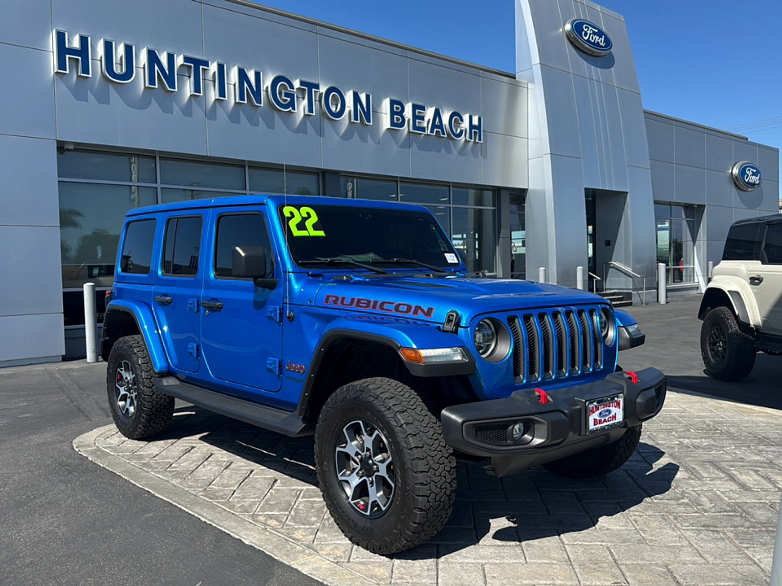 Used 2022 Jeep Wrangler Unlimited Rubicon w/ LED Lighting Group AWD/4WD image 1