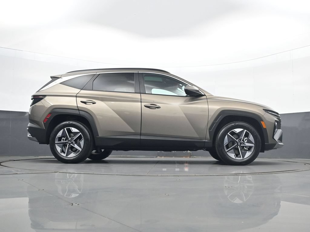Certified 2025 Hyundai Tucson SEL w/ Tow & Go Package AWD/4WD image 25