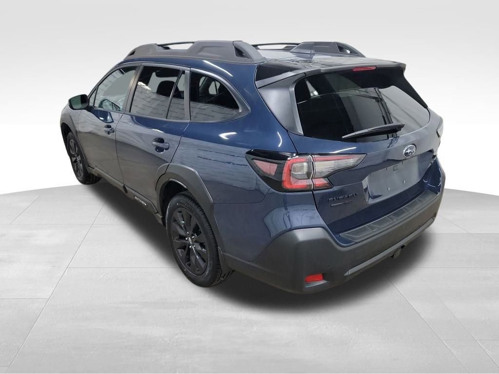 Used 2023 Subaru Outback Onyx Edition image 5