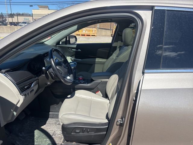 Certified 2023 Cadillac XT4 Premium Luxury w/ Technology Package image 9