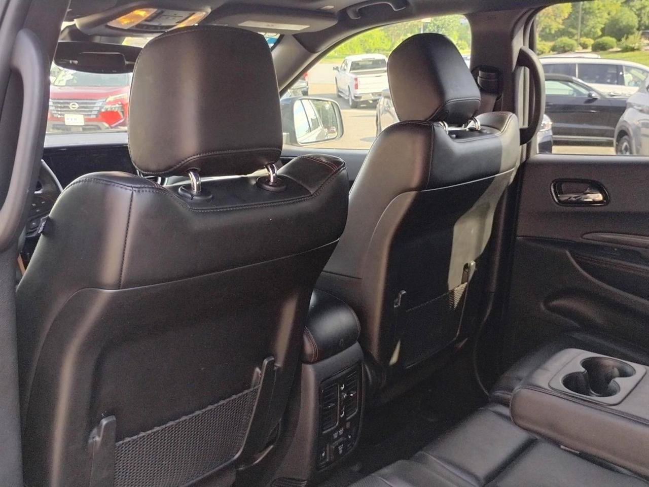 Used 2025 Dodge Durango GT AWD/4WD image 14