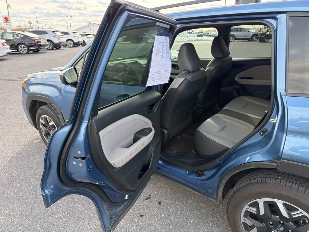 Certified 2025 Subaru Forester Premium w/ Convenience Package #2 image 15