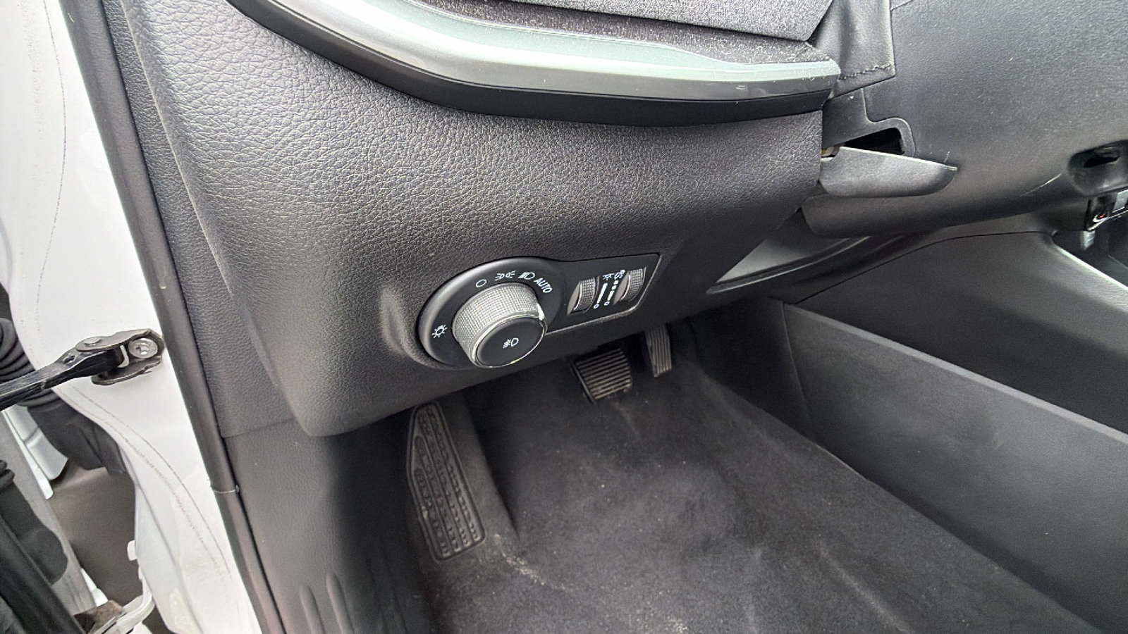 Used 2024 Jeep Compass Latitude AWD/4WD image 25