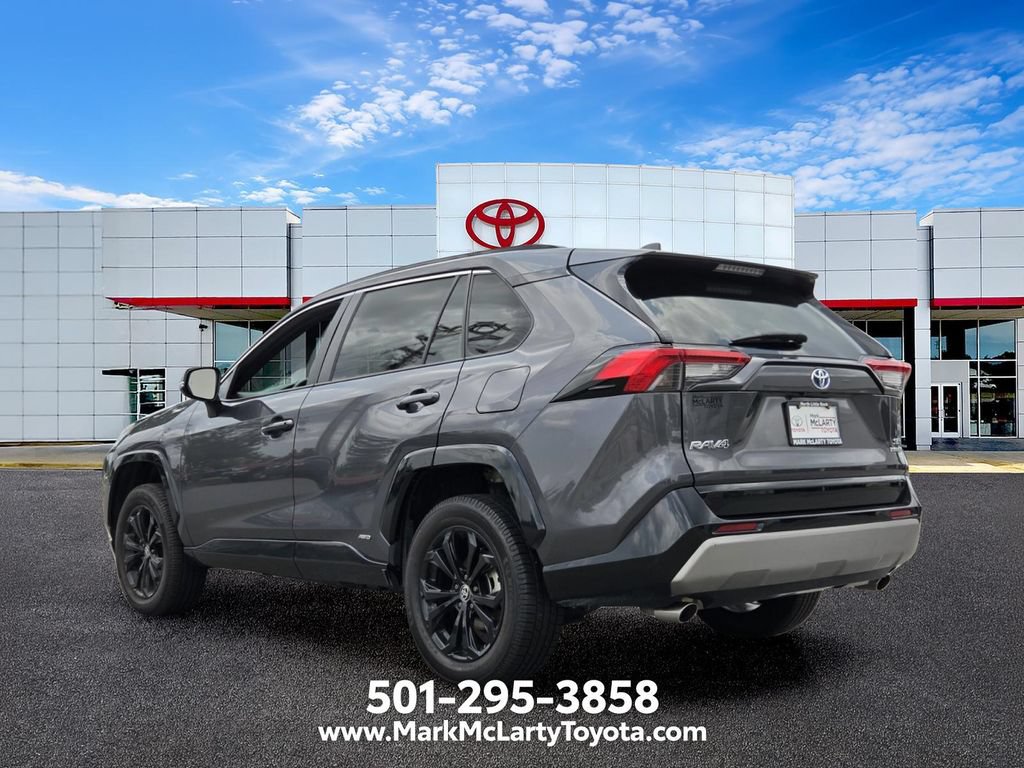 Used 2023 Toyota RAV4 SE AWD/4WD image 3