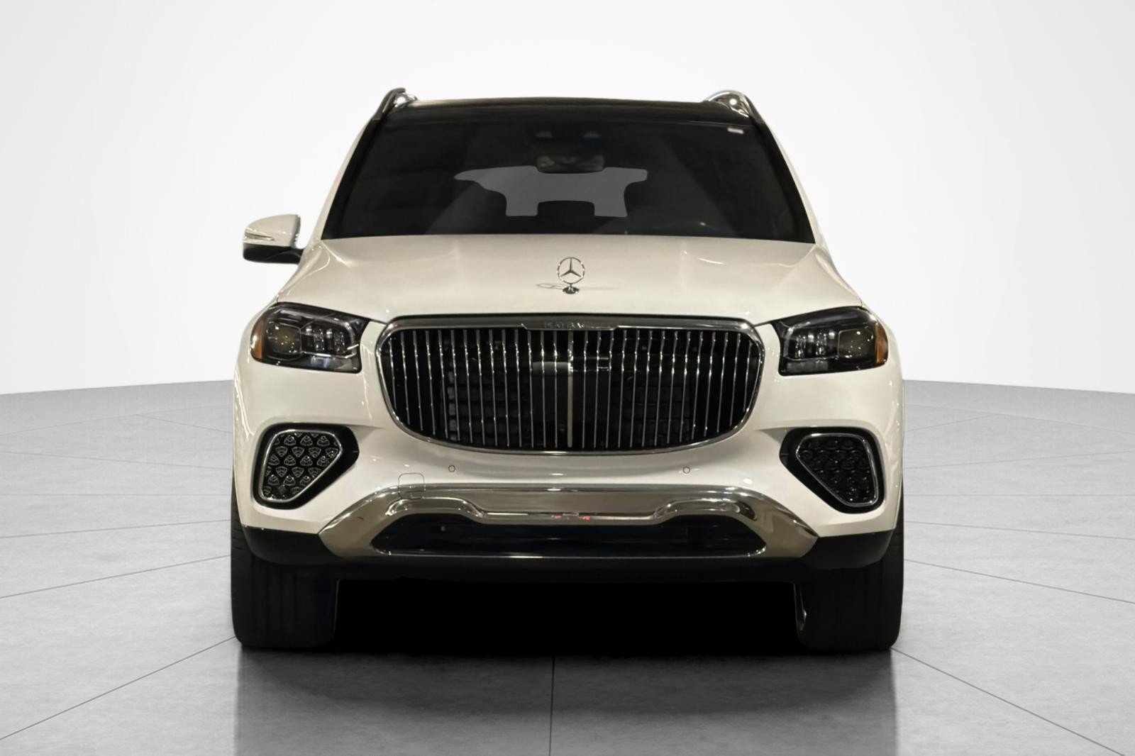 New 2026 Mercedes-Benz Maybach GLS 600 4MATIC image 8