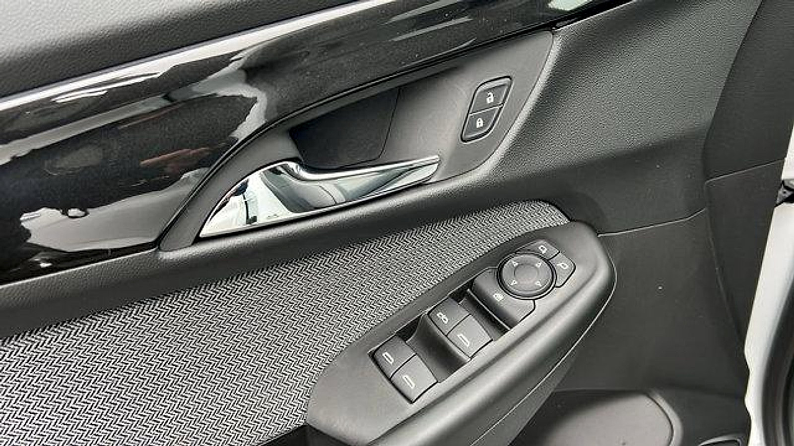 New 2026 Chevrolet TrailBlazer LS w/ LS Convenience Package image 15