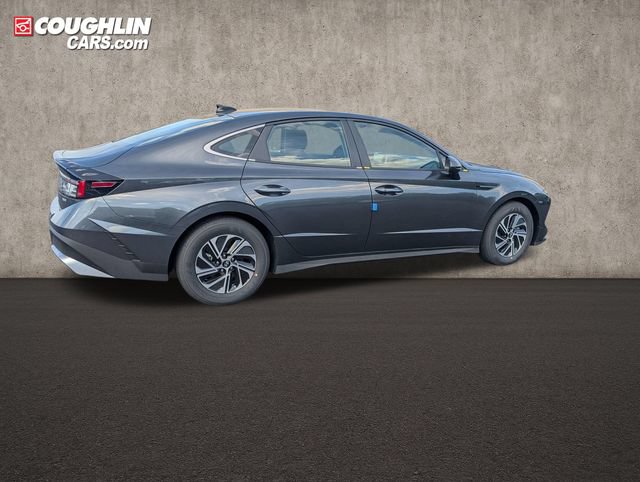 New 2026 Hyundai Sonata Blue FWD image 9