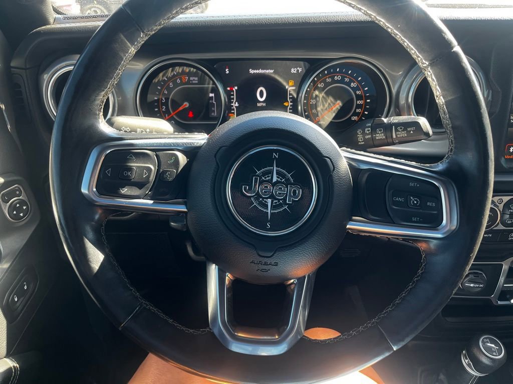 Used 2020 Jeep Wrangler Unlimited Sahara image 12