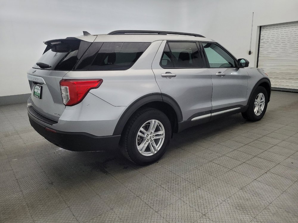Used 2022 Ford Explorer XLT image 10