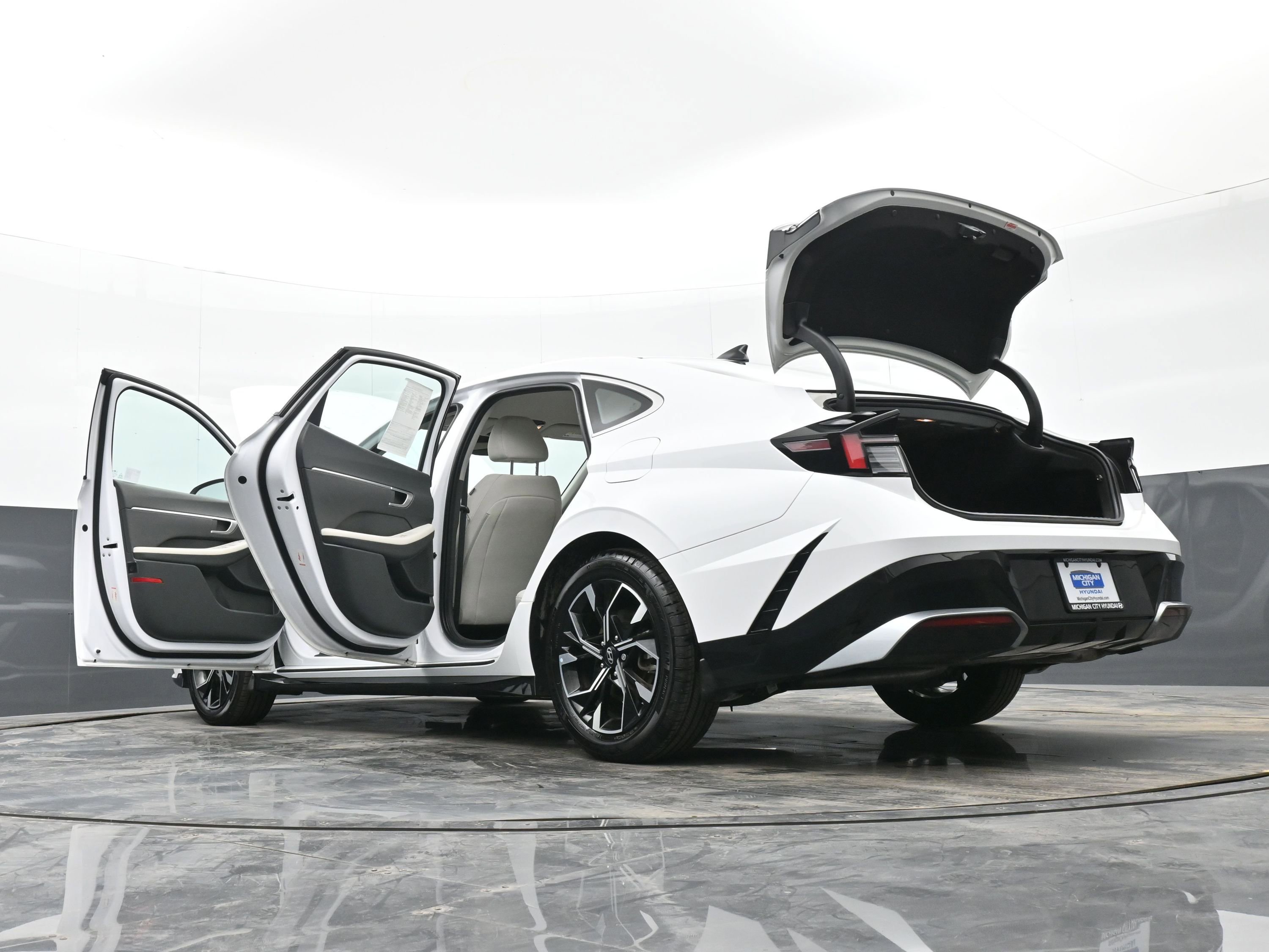 Certified 2025 Hyundai Sonata SEL image 51