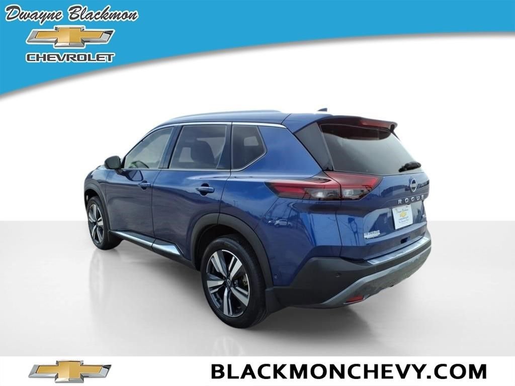 Used 2023 Nissan Rogue SL w/ SL Premium Package FWD image 5
