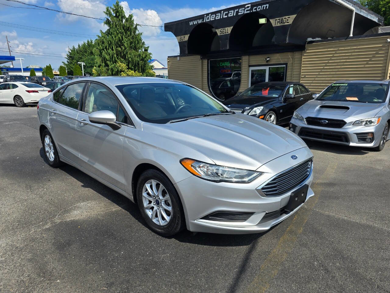 Used 2017 Ford Fusion S image 1