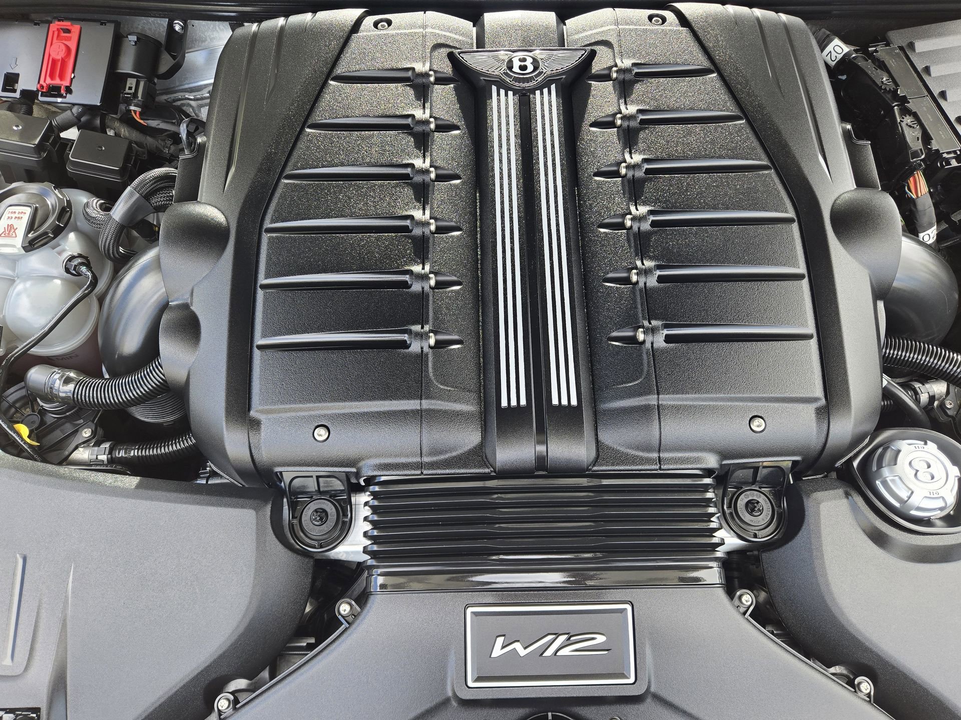 Used 2022 Bentley Bentayga Speed image 31