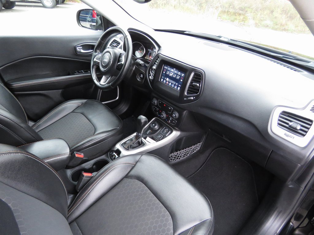 Used 2019 Jeep Compass Latitude image 15