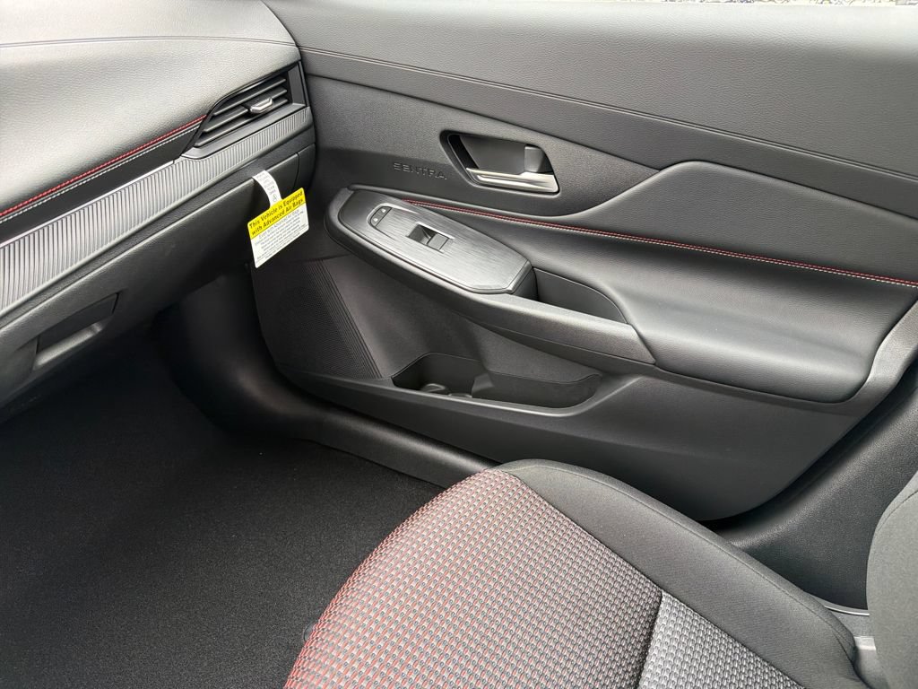 New 2026 Nissan Sentra SR w/ Floor Mat Package FWD image 27