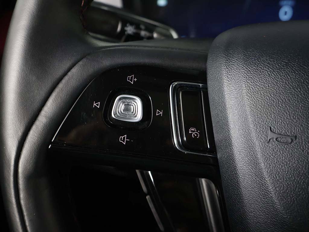 Used 2025 Lincoln Corsair Grand Touring w/ Equipment Group 301A image 44