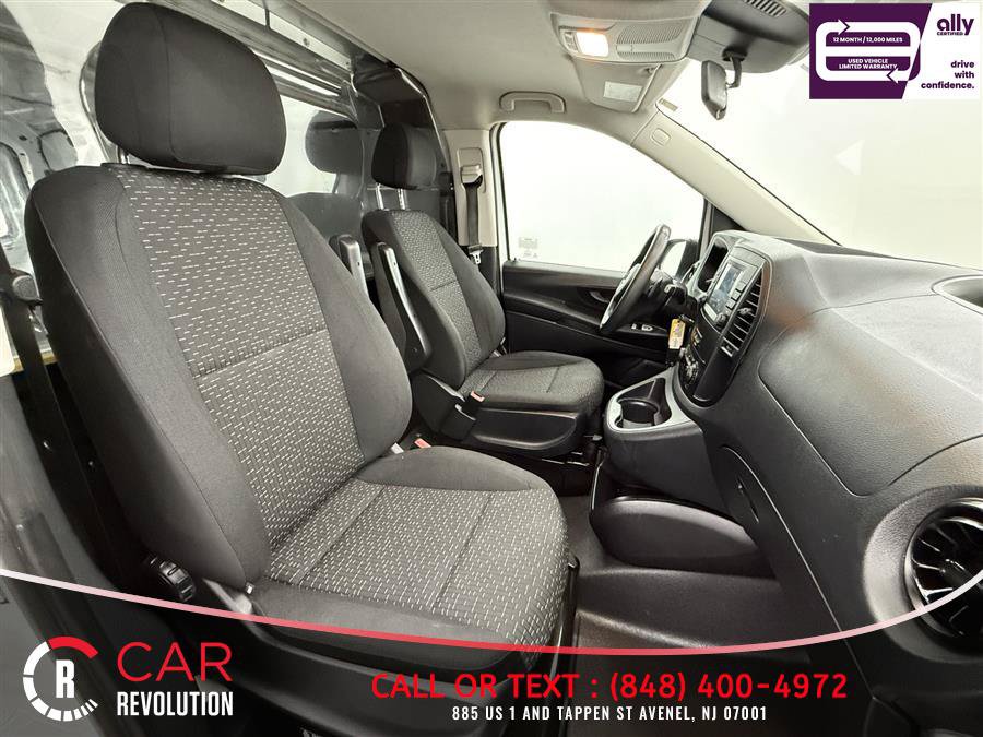 Used 2022 Mercedes-Benz Metris image 30