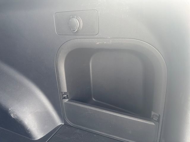 Used 2025 Toyota RAV4 XLE image 42