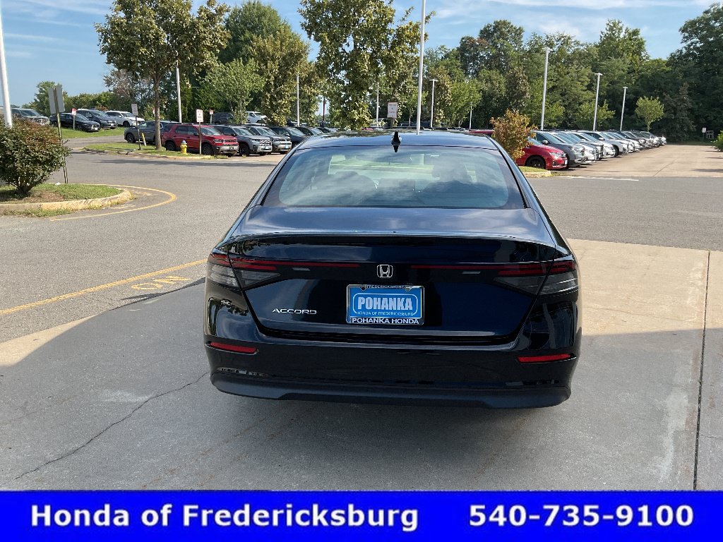 Certified 2023 Honda Accord EX image 5