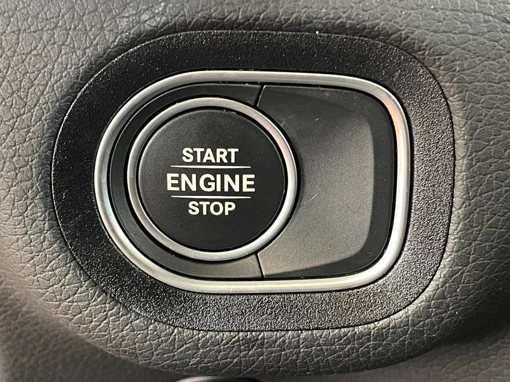 Used 2024 Mercedes-Benz GLE 450e 4MATIC image 49