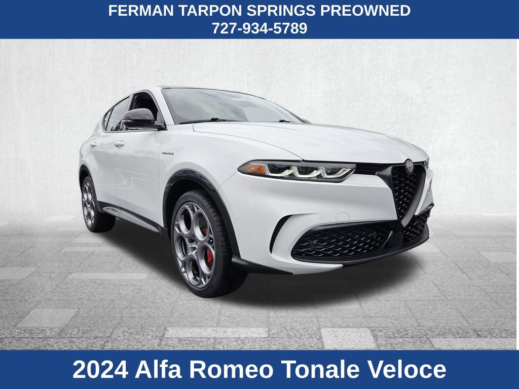 Used 2024 Alfa Romeo Tonale Veloce w/ Premium Interior Package AWD/4WD image 1