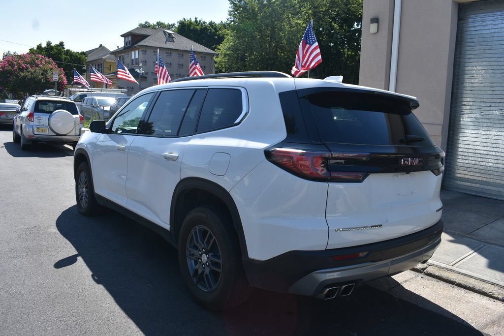 Used 2025 GMC Acadia Elevation AWD/4WD image 8