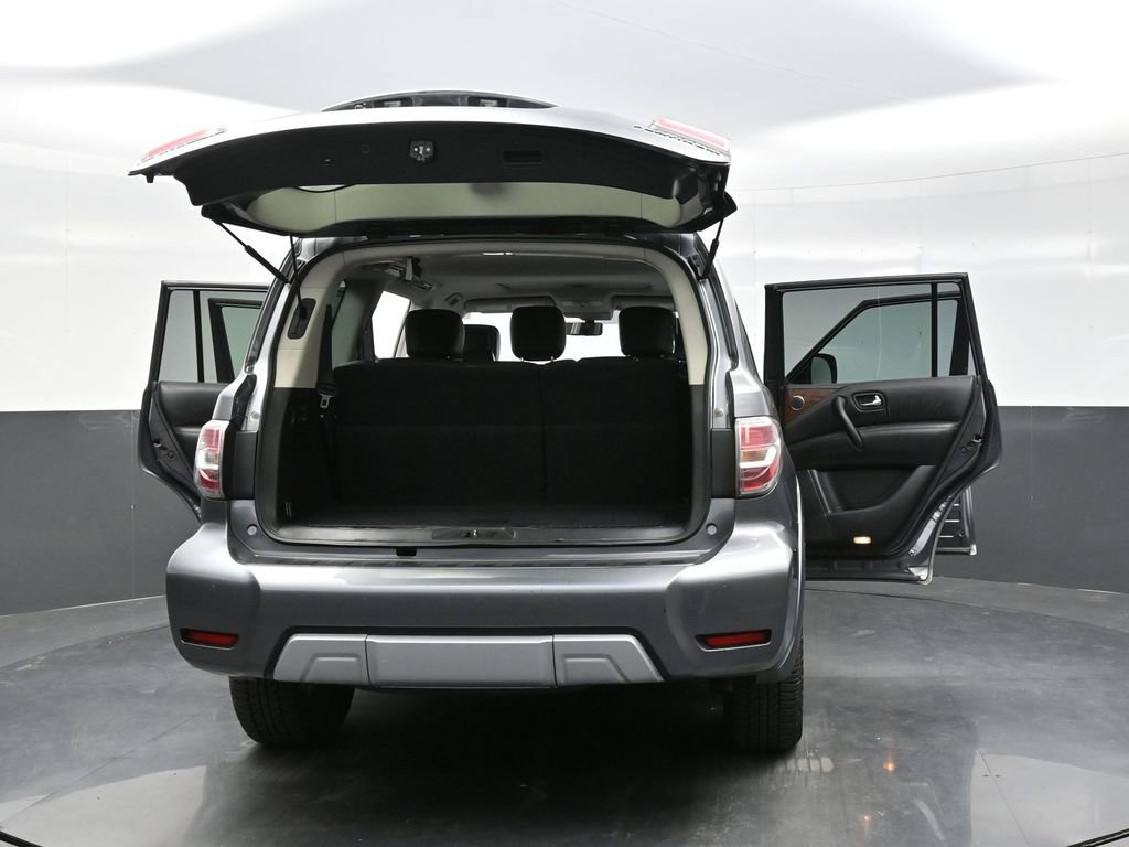 Used 2018 Nissan Armada Platinum w/ Interior Lighting Package image 37