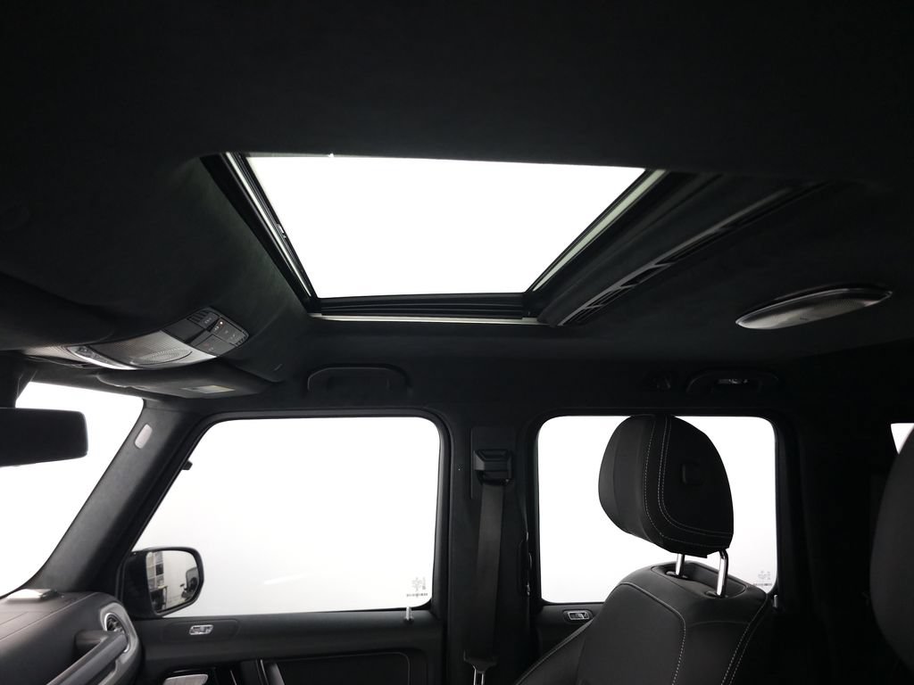 Used 2025 Mercedes-Benz G 550 w/ Manufactur Interior Package image 26