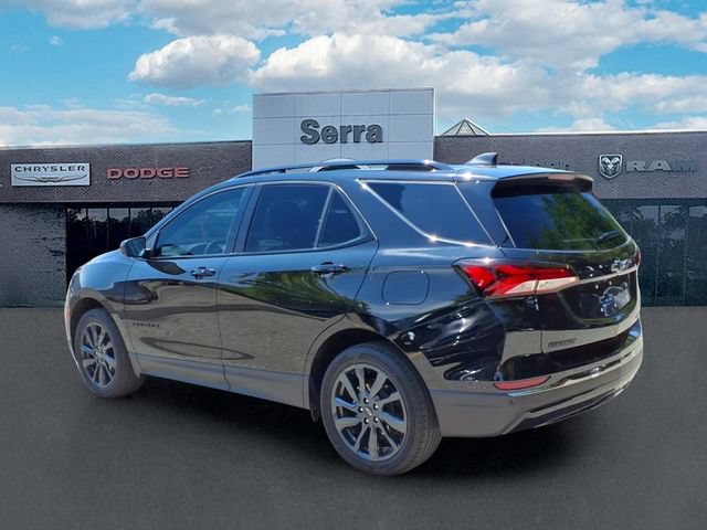 Used 2023 Chevrolet Equinox RS w/ LPO, Floor Liner Package AWD/4WD image 5