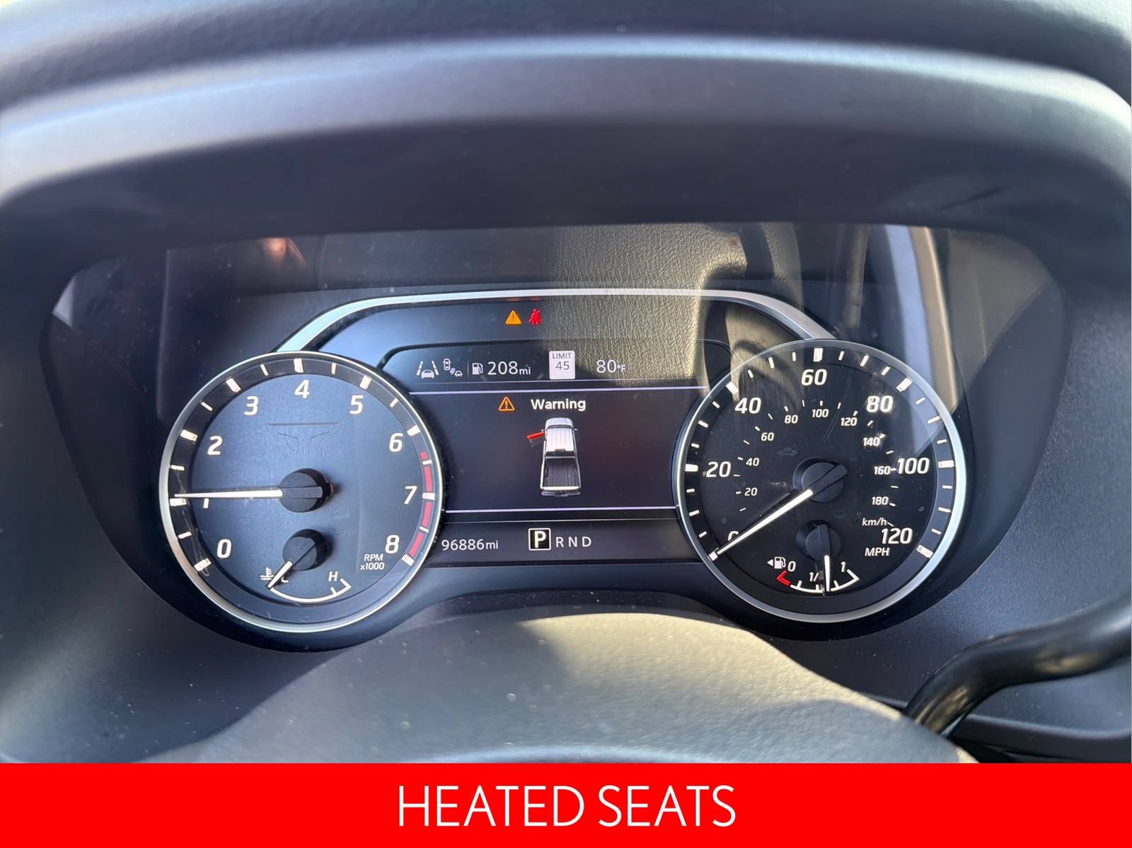 Used 2020 Nissan Titan SV w/ SV Convenience Package RWD image 13