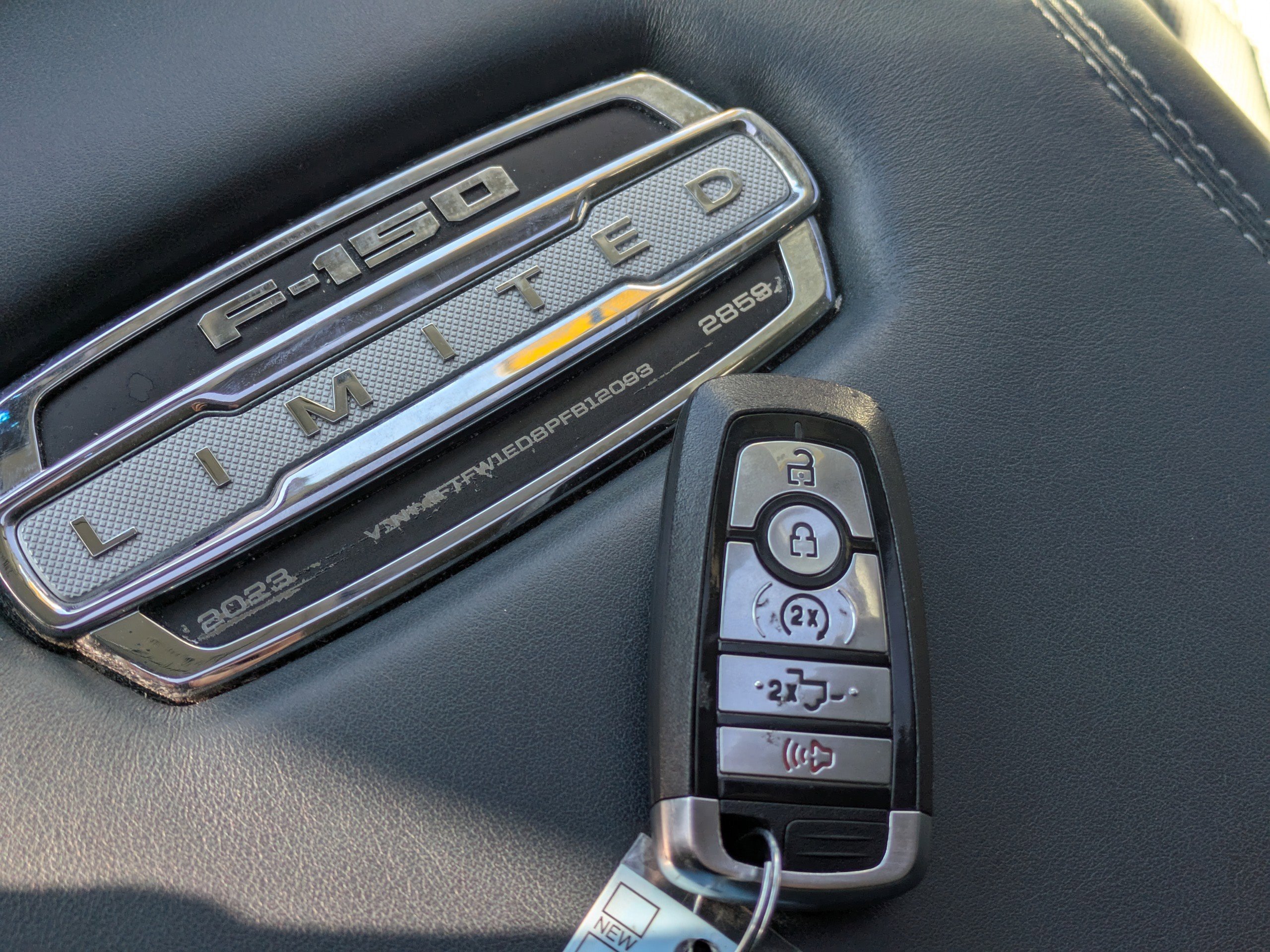 Used 2023 Ford F150 Limited image 31