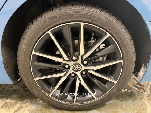 Used 2024 Toyota Camry SE image 16