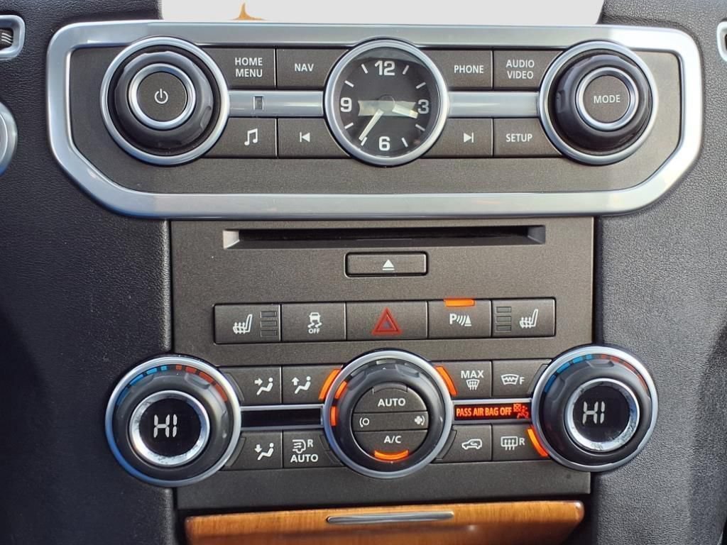 Used 2014 Land Rover LR4 HSE AWD/4WD image 18