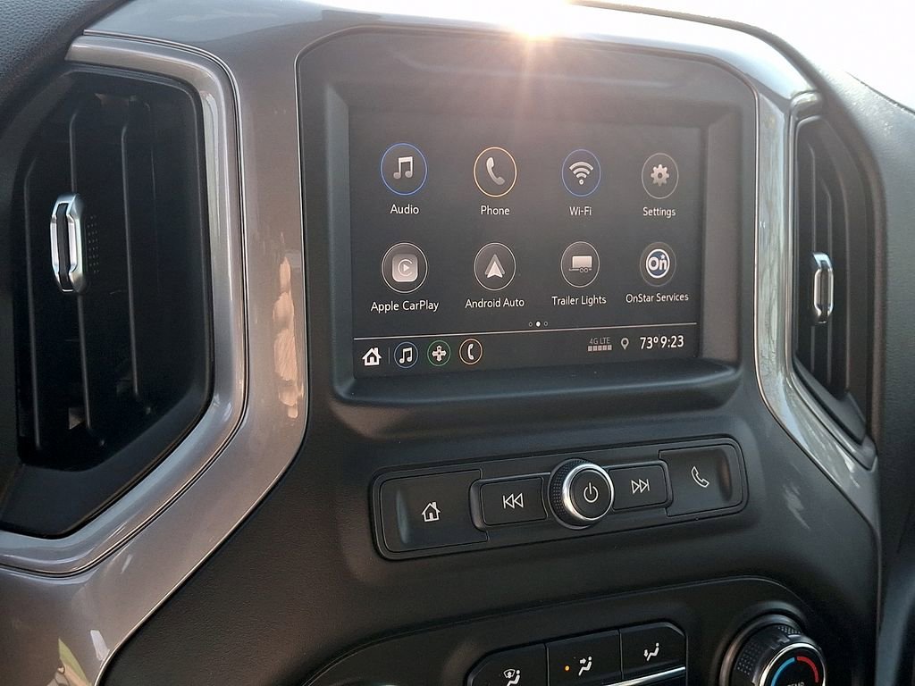 Used 2021 Chevrolet Silverado 2500 Custom w/ Custom Value Package image 16