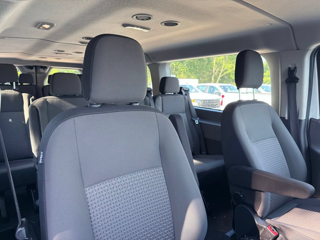 Used 2024 Ford Transit 350 XLT RWD image 33