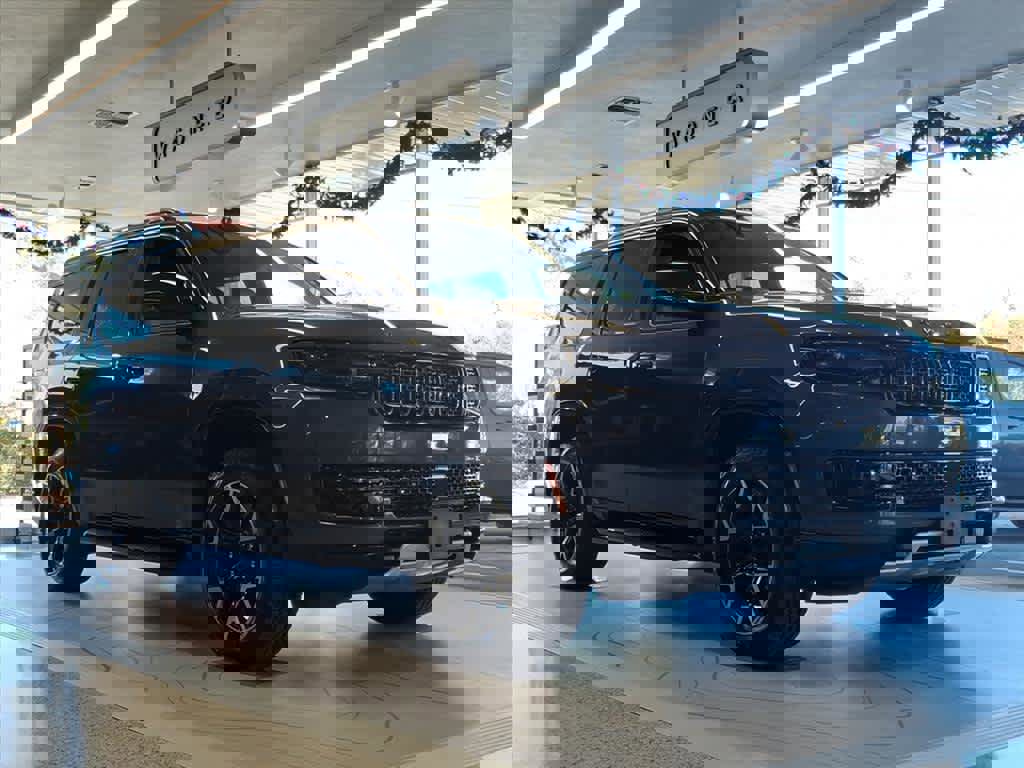 Used 2025 Jeep Wagoneer Series II