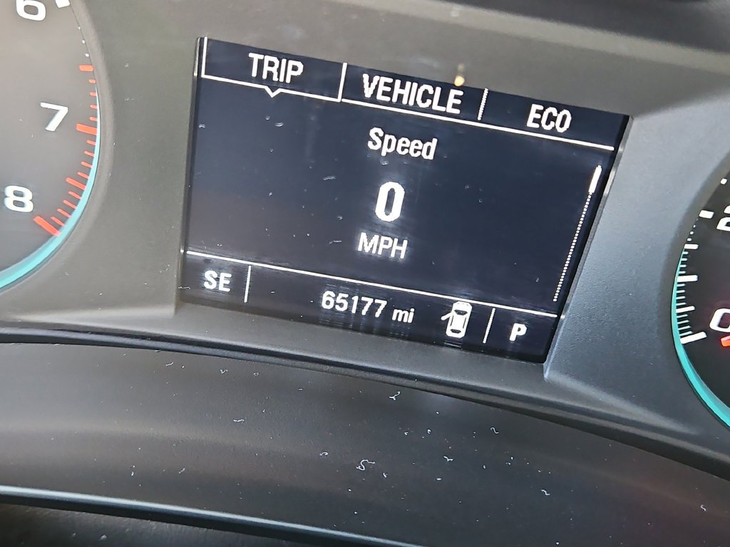 Used 2023 Chevrolet Malibu LT FWD image 30