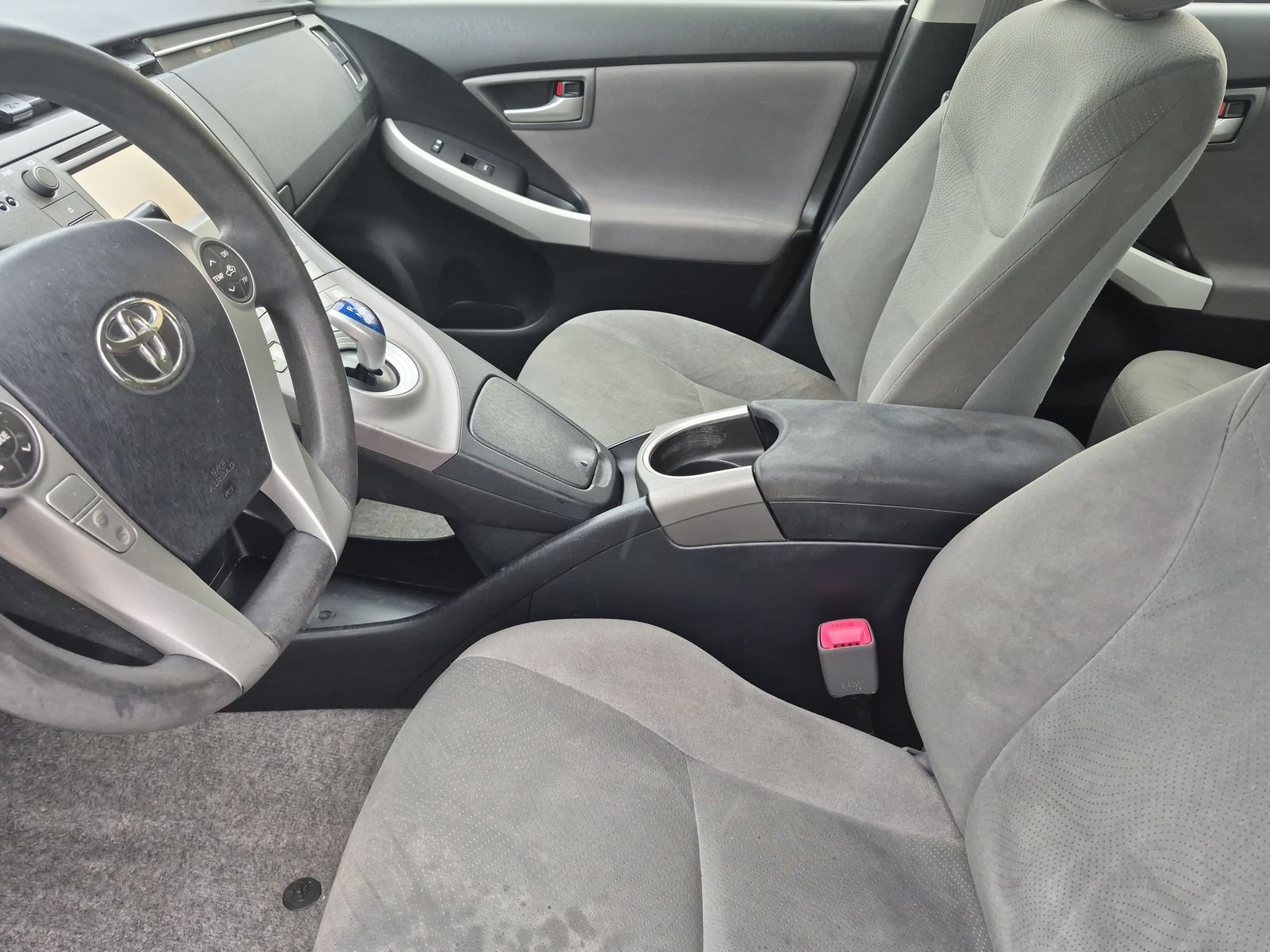 Used 2013 Toyota Prius Two FWD image 17