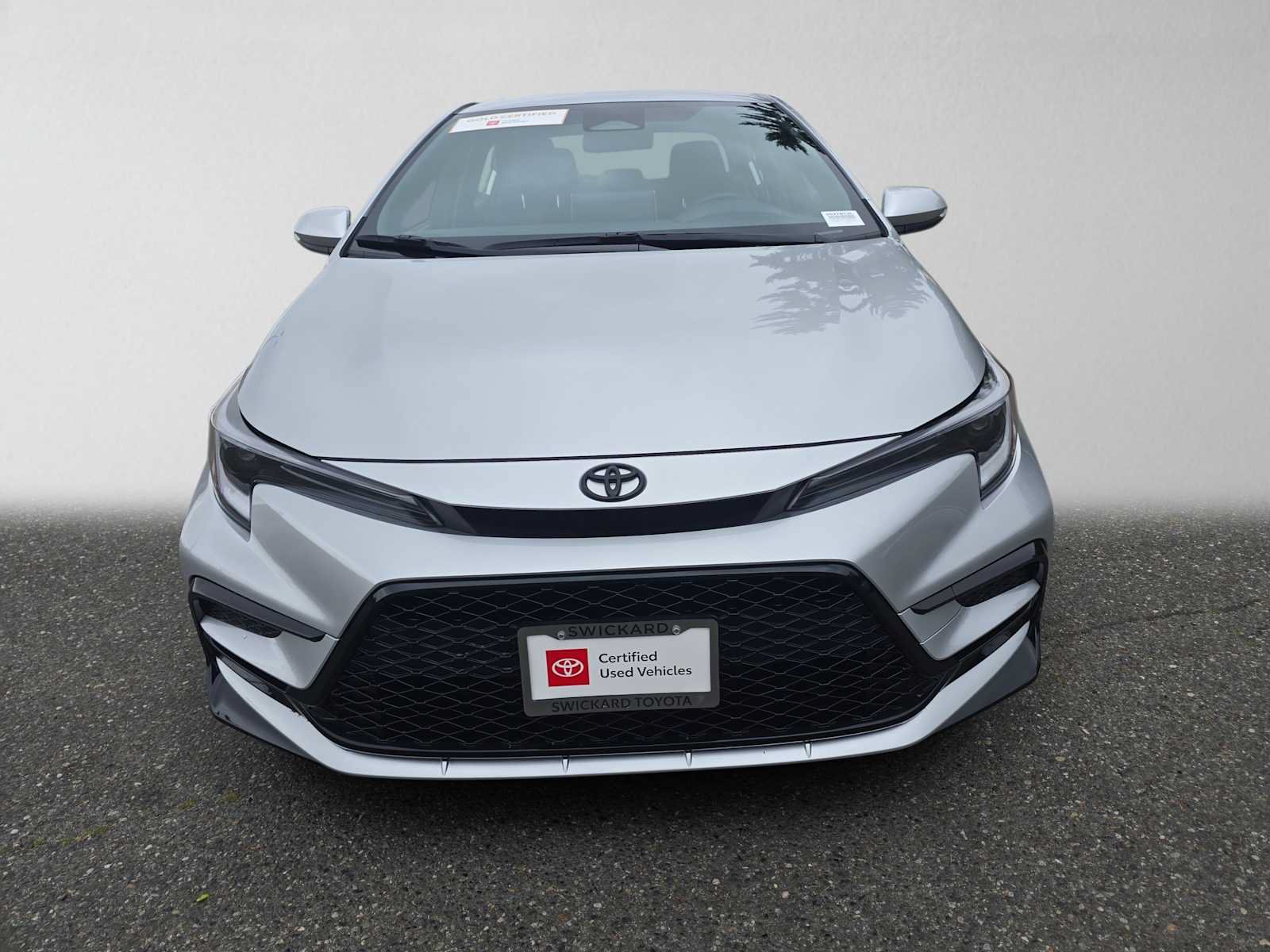 Certified 2026 Toyota Corolla SE w/ SE Package FWD image 8